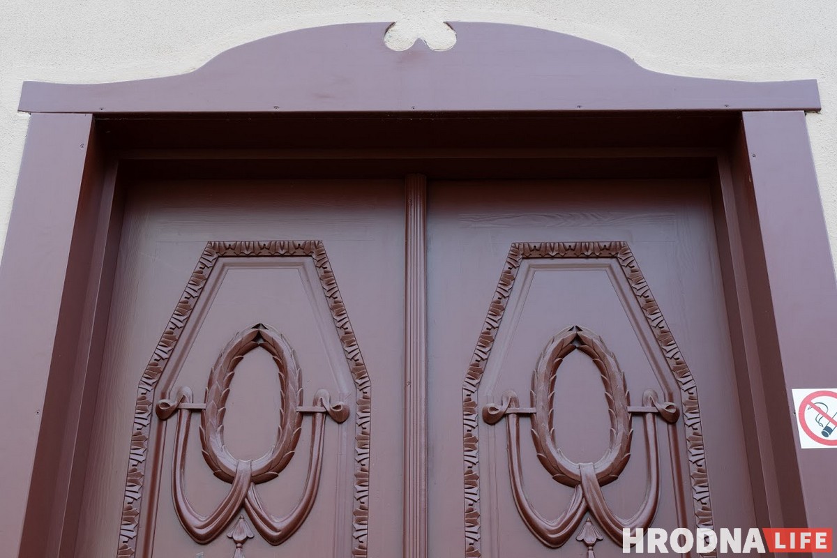 Таямніцы без замкоў. 7 гісторый, схаваных за дзвярыма гістарычных будынкаў Гродна