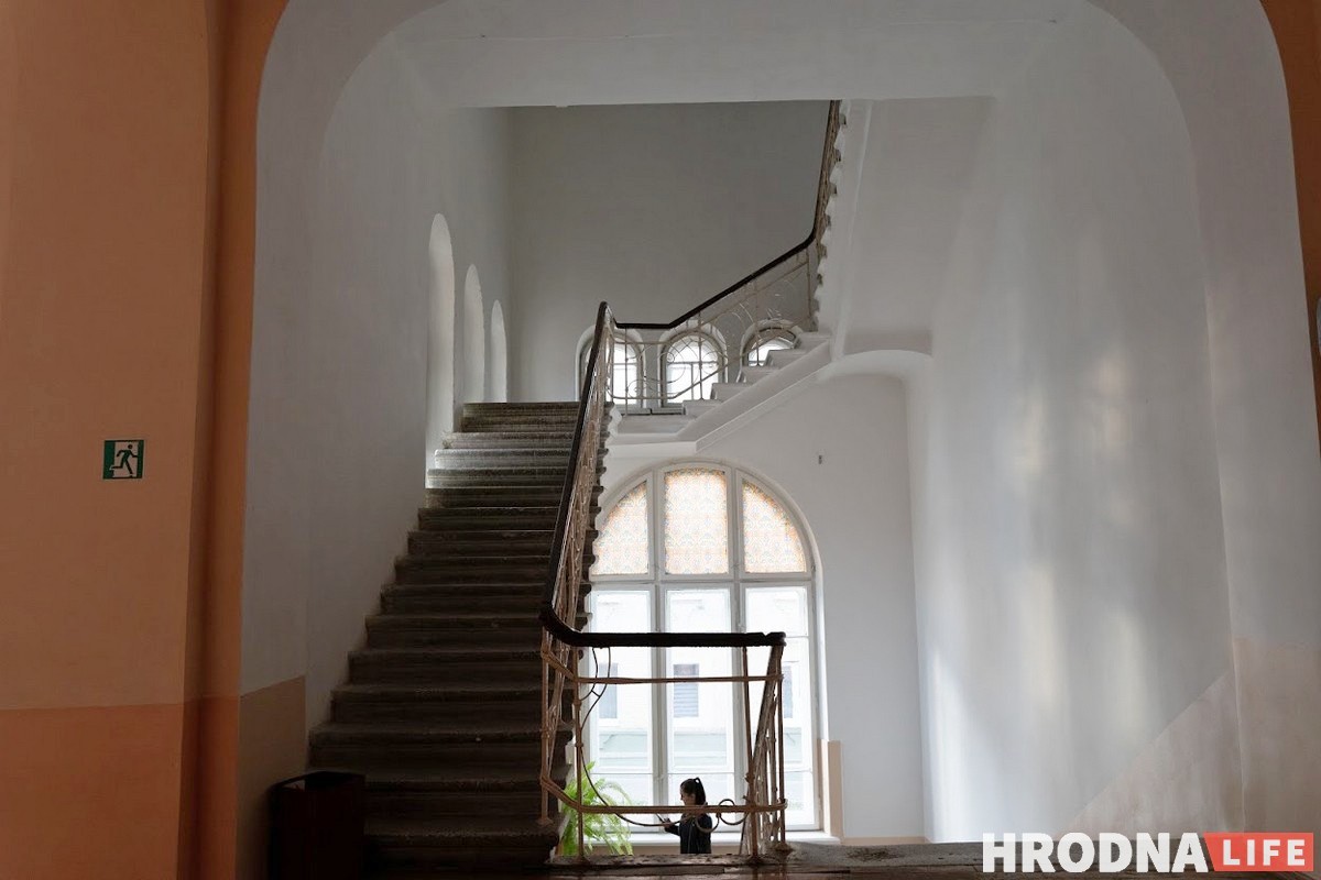 Таямніцы без замкоў. 7 гісторый, схаваных за дзвярыма гістарычных будынкаў Гродна