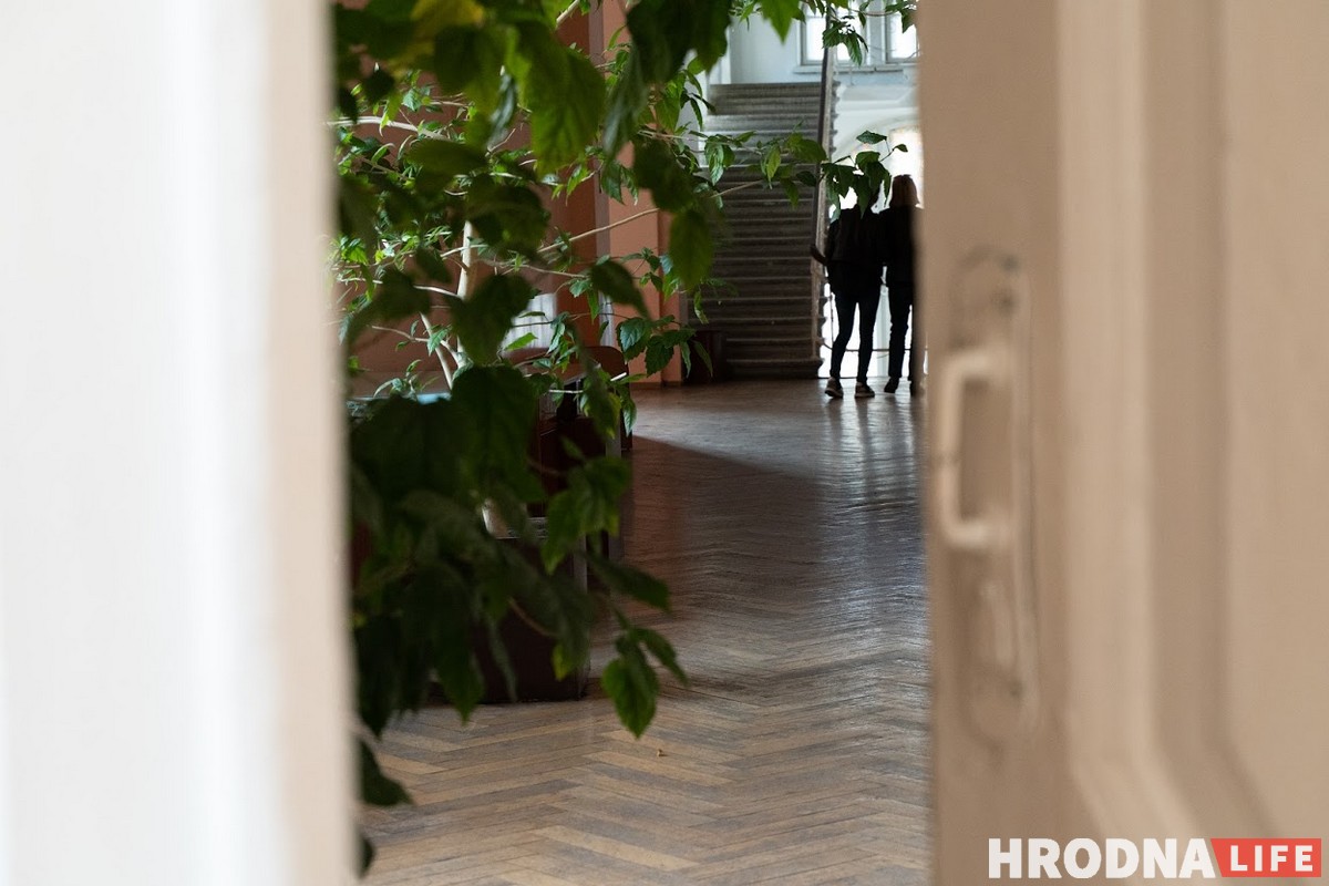 Таямніцы без замкоў. 7 гісторый, схаваных за дзвярыма гістарычных будынкаў Гродна