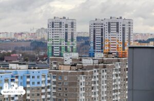 "Cэрца калоціцца". Жыхары Фолюша штотыдзень захрасаюць у новых ліфтах і прапануюць замяніць іх высотные дома, поломка лифта, авария, ГродноЛифт