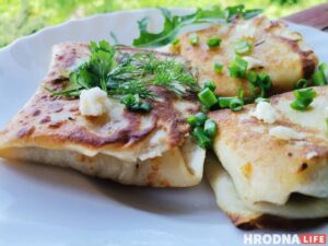 Гатуй хутка, еш павольна. Блінцы з начынкай для нядзельнага сняданку Гатуй хутка, еш павольна. Блінцы з начынкай для нядзельнага сняданку