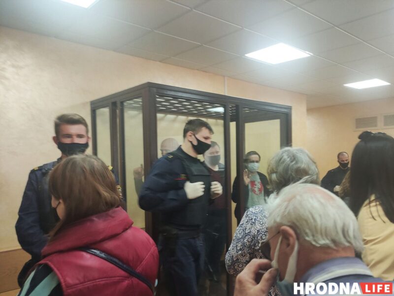 "Хочаш сесці ў турму - едзь у Беларусь". Абвінавачаным па "справе Ціханоўскага" далі апошняе слова