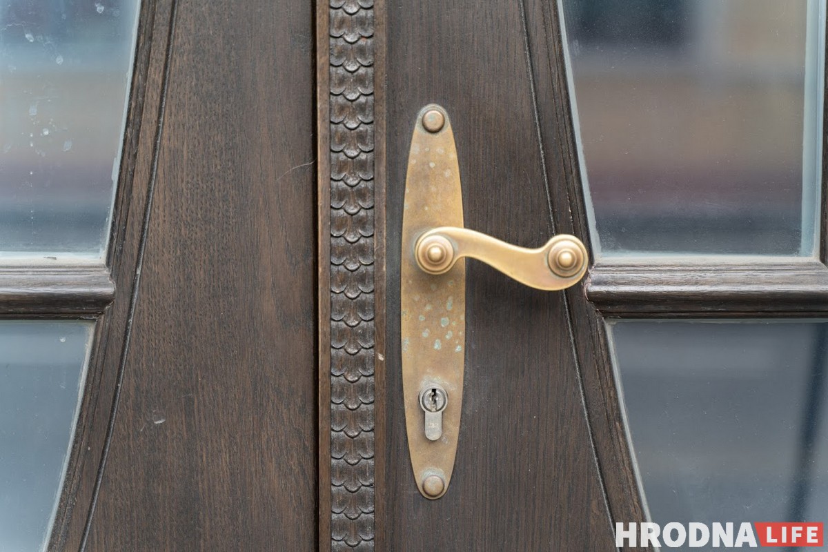 Таямніцы без замкоў. 7 гісторый, схаваных за дзвярыма гістарычных будынкаў Гродна