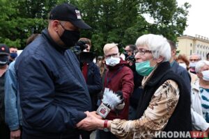 Як у Гродне затрымалі Сяргея Ціханоўскага. Успамінаем дзень у 10 фотаздымках задержание сергея тихановского год назад 29 мая 2020 Гродно