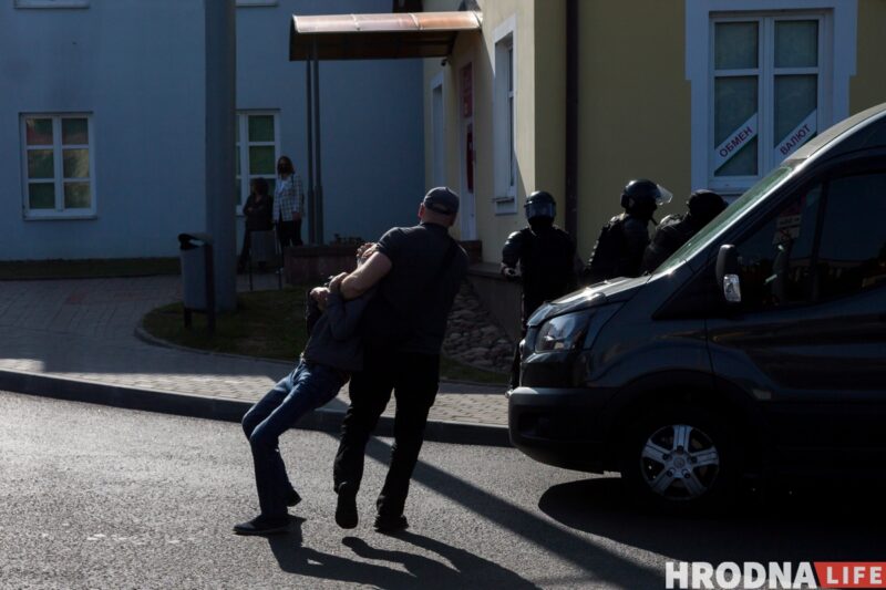 У Гродне затрымалі лекара-анестэзіёлага. Яго чакае суд