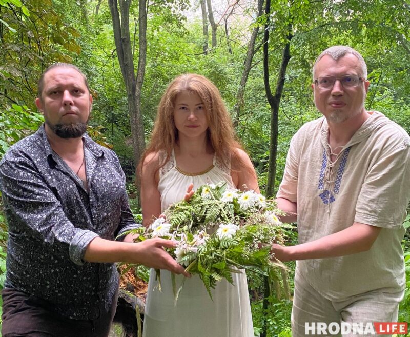 «Заклятая кветка купальная». Гродзенскія музыкі злучылі электроніку з этна у новым купальскім альбоме