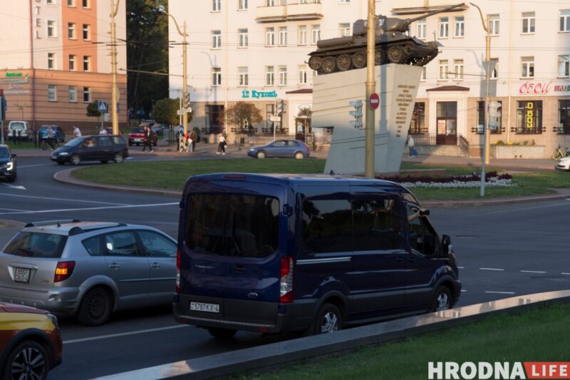 Затрыманне былога міліцыянта, выхад палітвязня і дзеці з дубінкамі ў касцёле. Як прайшоў тыдзень у Гродне і вобласці Затрыманне былога міліцыянта, выхад палітвязня і дзеці з дубінкамі ў касцёле. Як прайшоў тыдзень у Гродне і вобласці