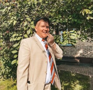 Гродзенскага блогера Вадзімаці зноў судзяць. У пасяджэнні перапынкі: яму ў ізалятар выклікалі хуткую Гродзенскага блогера Вадзімаці зноў судзяць. У пасяджэнні перапынкі: яму ў ізалятар выклікалі хуткую