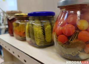 "Нас мусіць быць шмат, мы мусім быць якаснымі". У Гродне адкрылася першая фермерская прастора: што і за колькі там можна купіць фермерское пространство фальварак