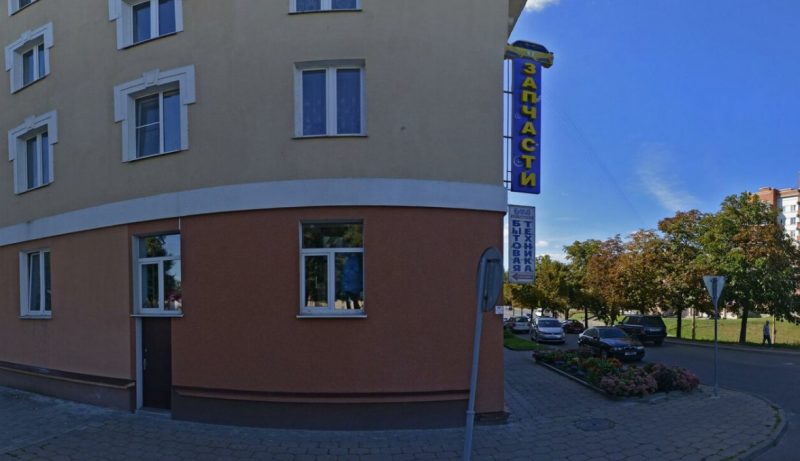 Ліквідавалі фірму гродзенца, які паскардзіўся на сілавікоў. Ён чатыры разы абскарджаў рашэнні дзяржкантролю автозапчасти магазин Рукша Горновых Гродно