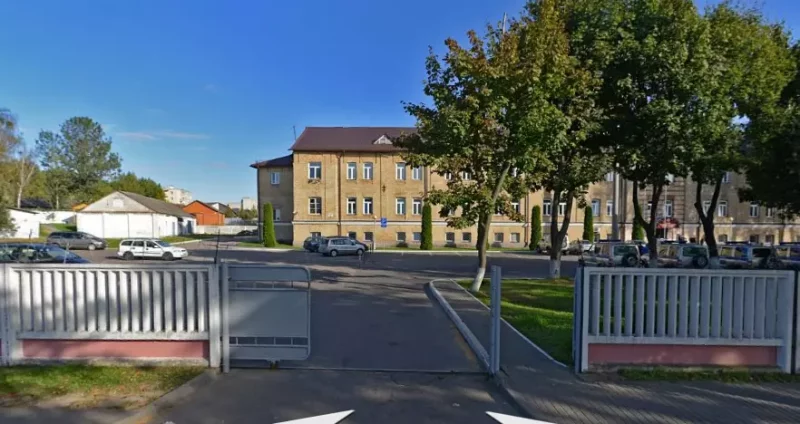 Міліцыя Гродна выдаткуе 44 000 рублёў на новы плот з калючым дротам