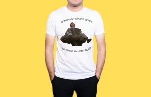 “Калі ты цёмны, то я цябе прасвятлю”. Як выглядаў бы мерч да “гродзенскіх” фільмаў, калі б яны сёння выходзілі ў пракат “Калі ты цёмны, то я цябе прасвятлю”. Як выглядаў бы мерч да “гродзенскіх” фільмаў, калі б яны сёння выходзілі ў пракат