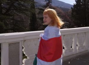 “Маша, ну мы ж з табой усё разумеем”. Як студэнткі ГрДУ выйшлі на антываенны пікет і ўцяклі ад крымінальнай справы