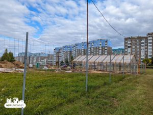 На Фолюшы пачалі будаваць царкву. Зараз вернікі моляцца ў спортзалі На Фолюшы пачалі будаваць царкву. Зараз вернікі моляцца ў спортзалі