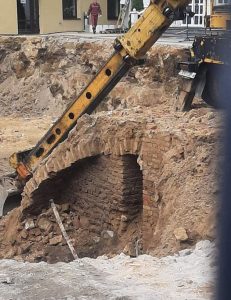 У Гродне хочуць пабудаваць яшчэ адну гасцініцу: дзеля гэтага разбурылі камяніцу 1930-х У Гродне хочуць пабудаваць яшчэ адну гасцініцу: дзеля гэтага разбурылі камяніцу 1930-х