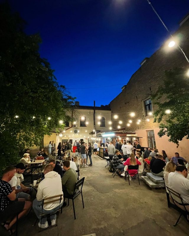 Расійскія турысты напоўнілі Беларусь. Толькі самалётам прыбылі амаль 400 тысяч чалавек Расійскія турысты напоўнілі Беларусь. Толькі самалётам прыбылі амаль 400 тысяч чалавек