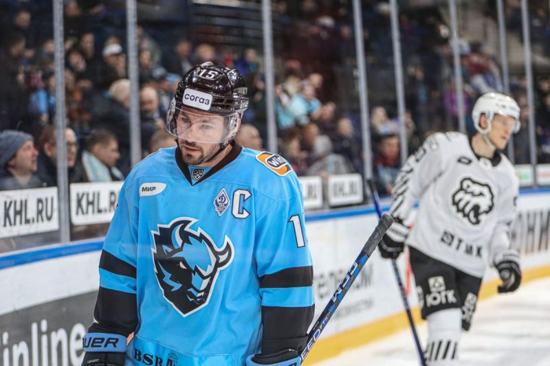 «Динамо Минск» уступил «Трактору» в матче КХЛ