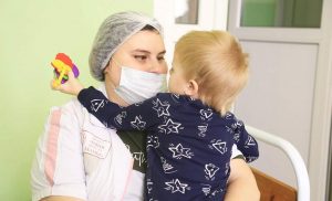 У Гродне аднавілі праект “Няня замест маці”. Чым ён займаецца і як яму дапамагчы У Гродне аднавілі праект “Няня замест маці”. Чым ён займаецца і як яму дапамагчы