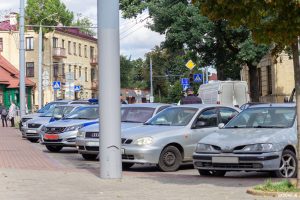 Гродзенская вобласць - самая аўтамабілізаваная ў Беларусі. Як змянілася колькасць машын за год? аўто ў Гродне