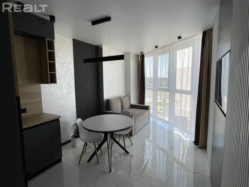 Кватэра на Саяпіна.