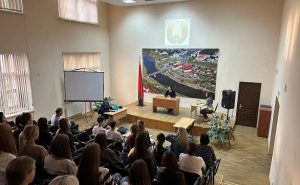 Суд у каледжы