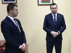 У Гродне шукаюць людзей з нямецкай знешнасцю. Што з імі будуць рабіць? У Гродне шукаюць людзей з нямецкай знешнасцю. Што з імі будуць рабіць?