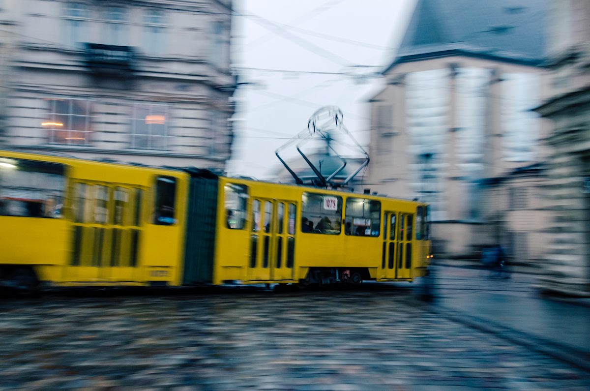 Трамвай на вуліцы Львова