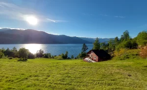 "Калі не чмякаеш падчас ежы, значыць, табе не смачна". Гродзенка расказала пра асаблівасці жыцця ў Кітаі эміграцыя ў Нарвегію - беларусы ў Нарвегіі расказалі пра свой досвед эміграцыі