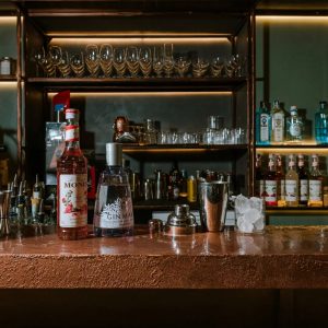 Кіраўніка бара у Гродне аштрафавалі за гучныя вечарынкі. Яны перашкаджалі суседзям Harat’s pub в Гродно