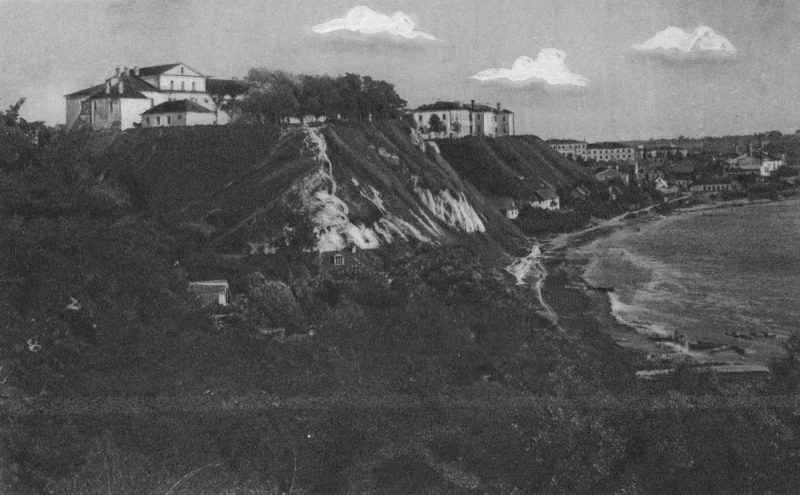 Уцёкі з турмы, сабака ў Нёмане і суіцыд жаўнера. Што адбывалася ў Гродне 100 гадоў таму (8-21 ліпеня 1924 года) Стары замак і Новы замак у Гродне на старым фота 1920-х