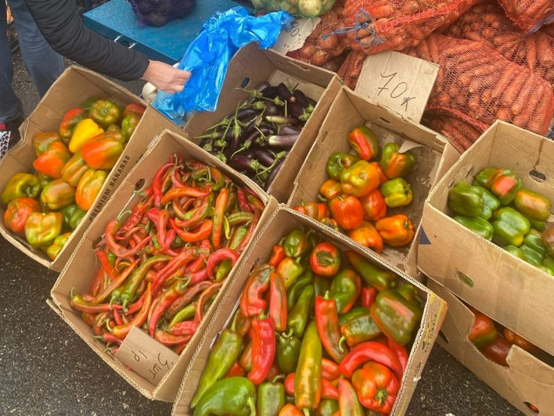 Паглядзелі, як змяніліся цэны гародніны і садавіны на сезонных кірмашах у Гродне Восеньскі кірмаш у Гродне