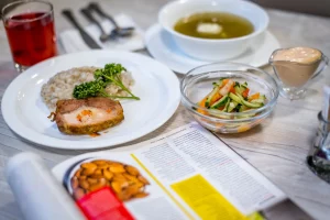 Смачна, танна і атмасферна: сабралі 10 сталовых Гродна, куды дакладна варта зайсці Сталовая "Абед-буфет" на вул. Мясніцкай у Гродне. Фота: yandex.ru/maps