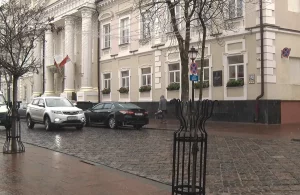 Зіма не прыйдзе нечакана? САГ пачала апрацоўваць дарогі Гродна прэвентыўна вуліцы Гродна