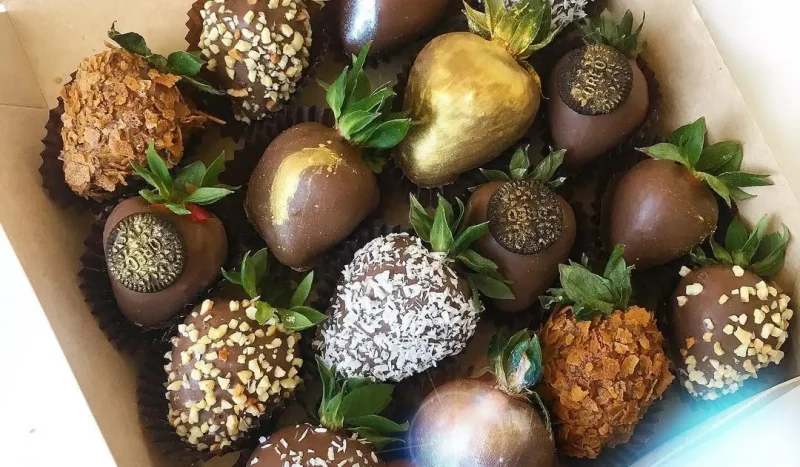 Клубніцы ў шакаладзе. Фота: Instagram myloverberry.grodno