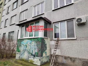 Нерухомасць тыдня: у Гродне прадаюць кватэру на 16 паверсе з ільвом і дэкаратыўным камінам