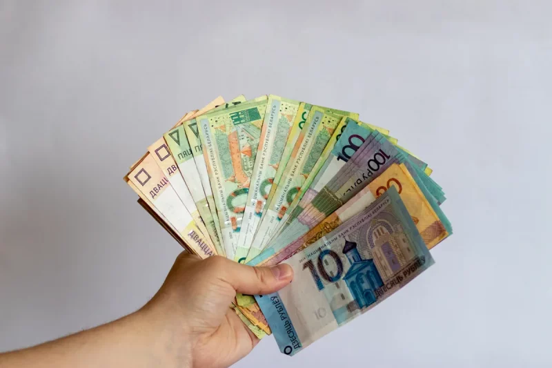 7 рублёў у месяц. Колькі зняволеныя атрымліваюць за вытворчасць тавараў для крамы «еДИН» зарплаты в Беларуси в колонии, заробкі ў Гродне і Беларусі ў 2024 беларускія рублі