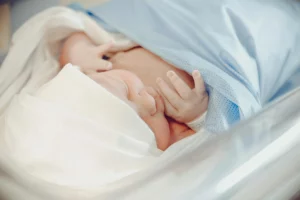 «Знайшлі толькі адзін пачак — выпадкова». У Гродне (і не толькі) знікла дзіцячая гіпаалергенная сумесь «Беллакт Active 1» Нованароджаны. Фота: pexels.com, носіць ілюстрацыйны характар