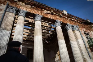 Будаўніцтва гасцініцы і намёт для турыстаў: як аднаўляюць сядзібу ў Жамыслаўі  Палац Умястоўскіх у Жамыслаўлі