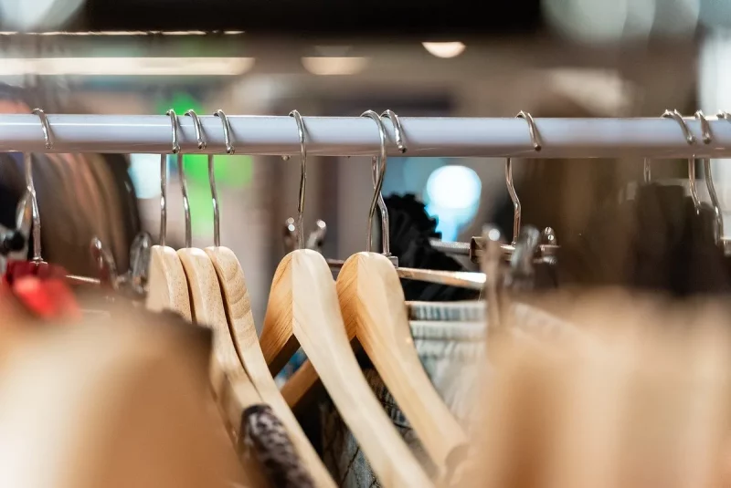 У Гродне пройдзе вечарына "Мне няма куды гэта надзець" Адзенне шафа