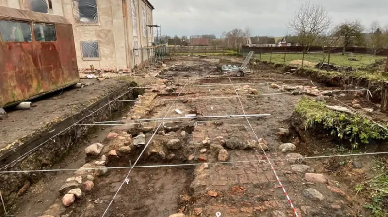 У Ізабеліне пры рэстаўрацыі сінагогі знайшлі падмурак невядомага будынка