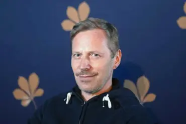 “Зняць кіно “за пяць капеек” і заехаць у Галівуд — гэта ілюзія”. Былы кіраўнік “Лістапада” – пра Берлін, беларускае кіно і прапаганду