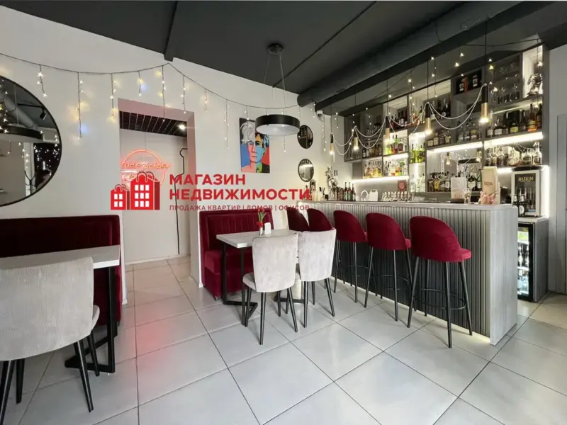 У Гродне прадаецца гастрабар. Ён адкрыўся не ў самым папулярным месцы і прапрацаваў 2,5 года Гастрабар "Брудершафт". Фота: "Магазин недвижимости"