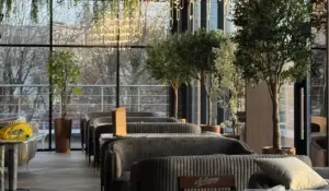 У Лідзе адкрыецца рэстаран з панарамным відам на горад і мармуровай барнай стойкай