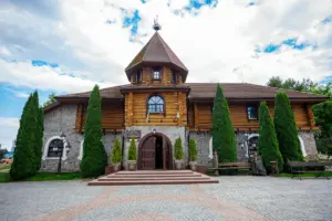 У маёнтак “Каробчыцы” зараз можна трапіць бясплатна У маёнтак “Каробчыцы” зараз можна трапіць бясплатна