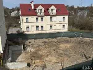 Могілкі XVI-XVII стст., знойдзеныя на вуліцы Малой Траецкай. Фота: Юлія Кіпарына, СБ