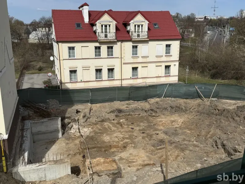 Кладбище XVI-XVII вв., найденное на улице Малой Троицкой. Фото: Юлия Кипарина, СБ