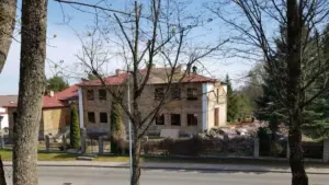 У Навагрудку часткова разабралі старадаўні драўляны кляштар: рэканструкцыя выклікае пытанні Новогрудок монастырь