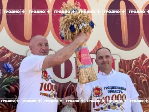 Караеў зладзіў сабе чэлендж падчас жніва: хоча пасядзець у трактары кожнага раёна Гродзеншчыны