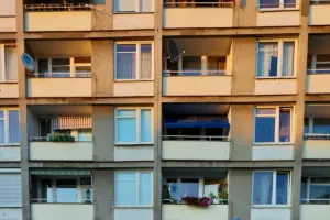 Сіраце ў Дзятлаве выдалі арэндную кватэру, а пасля рамонту сказалі перасяляцца