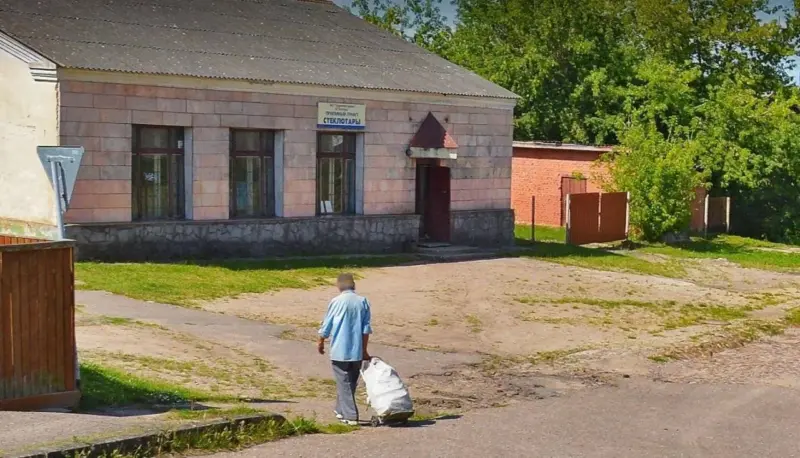 У Гродне можна ўзяць у арэнду пункт прыёму шклотары недалёка ад могілак